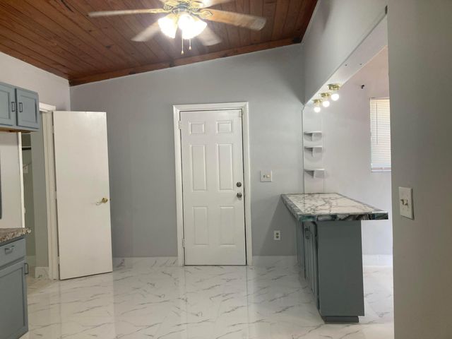 3630 SW 46th Avenue, West Park, FL 33023