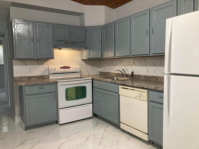 3630 SW 46th Avenue, West Park, FL 33023