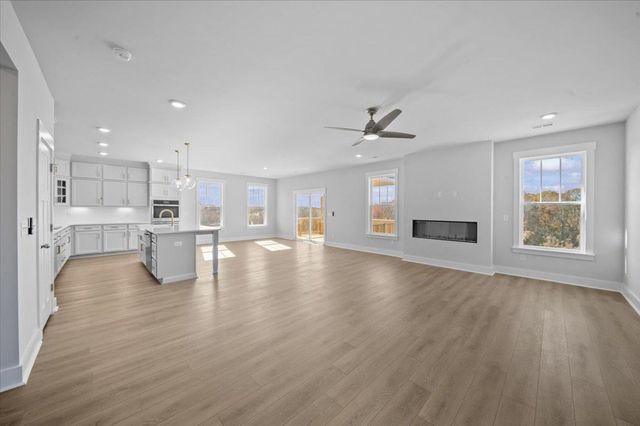 528 Winstone Trail, Woodruff, SC 29388