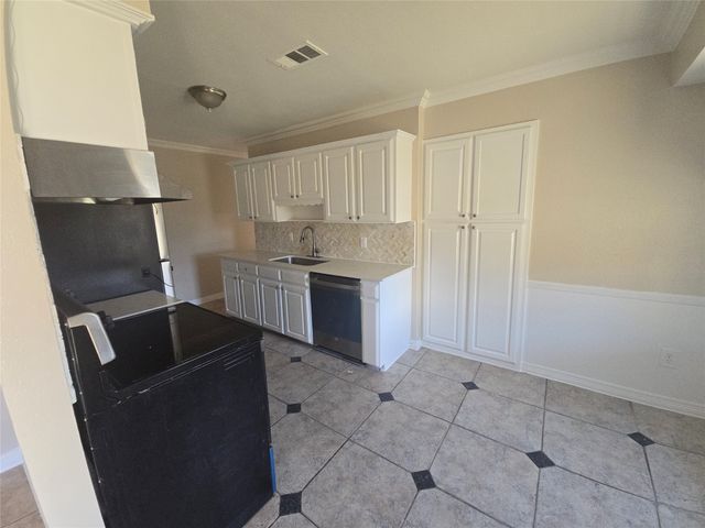 2429 Salmon, Irving, TX 75062