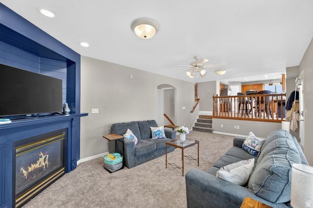 684 E 2900 N, North Ogden, UT 84414