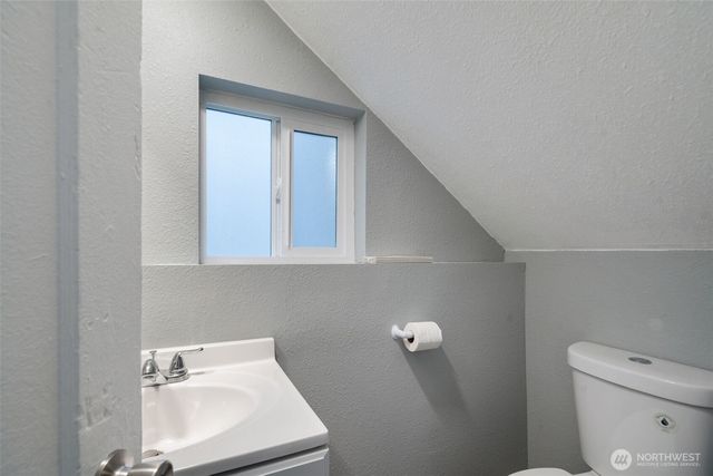 615 Martin Luther King Junior Way, Tacoma, WA 98403