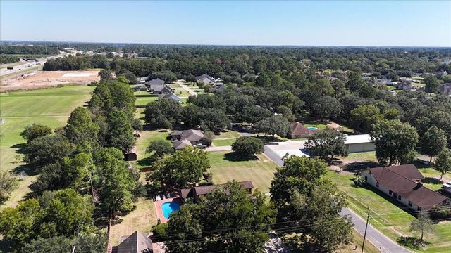 642 Meadow Lane, Winnie, TX 77665