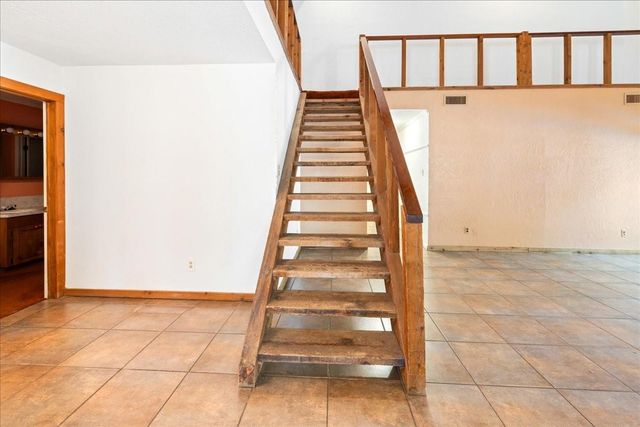 642 Meadow Lane, Winnie, TX 77665