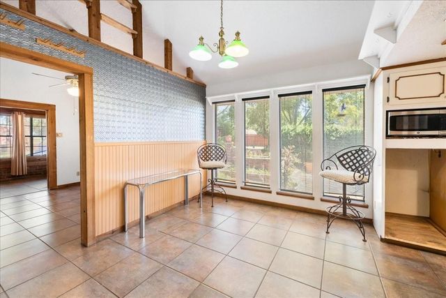 642 Meadow Lane, Winnie, TX 77665