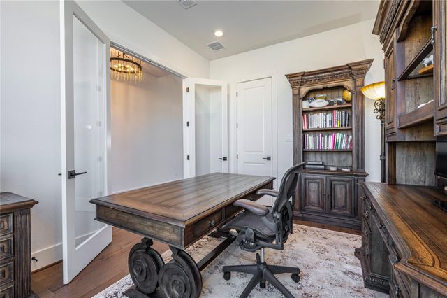 2010 Southern Landings Drive, Manvel, TX 77583