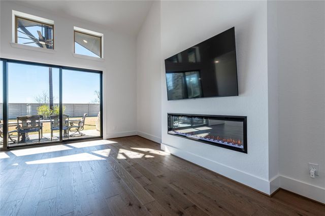 2010 Southern Landings Drive, Manvel, TX 77583