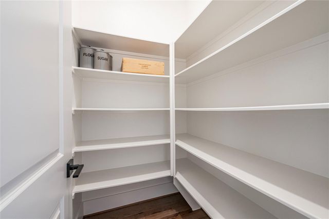 2010 Southern Landings Drive, Manvel, TX 77583