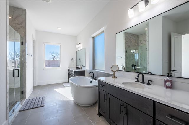 2010 Southern Landings Drive, Manvel, TX 77583