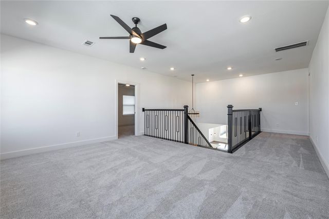 2010 Southern Landings Drive, Manvel, TX 77583