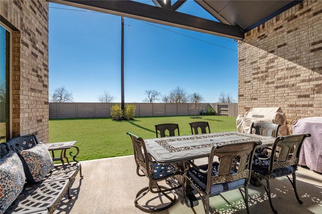 2010 Southern Landings Drive, Manvel, TX 77583