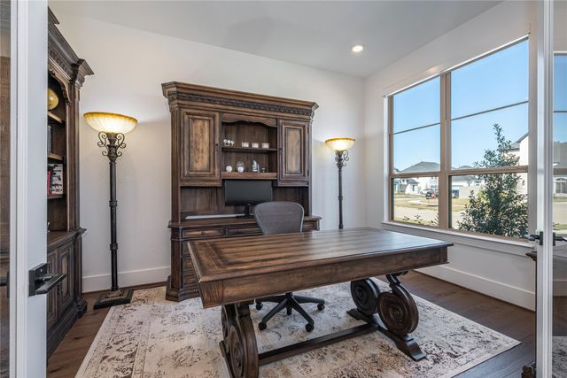 2010 Southern Landings Drive, Manvel, TX 77583