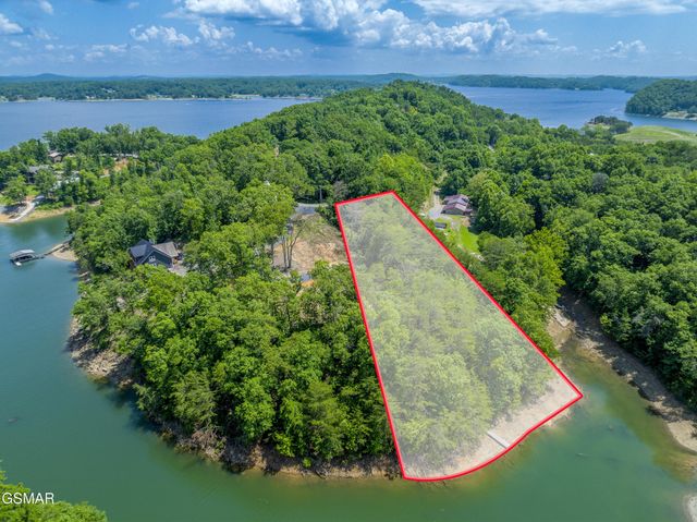 407 Jack Potts Drive, Dandridge, TN 37725