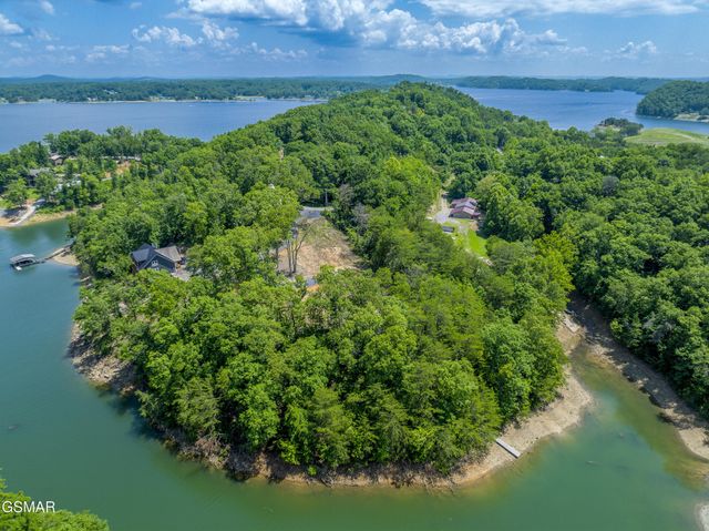 407 Jack Potts Drive, Dandridge, TN 37725