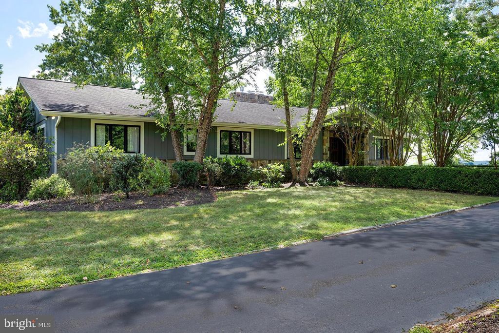 14 HUNTER RD, LAMBERTVILLE, NJ 08530 — photo 3
