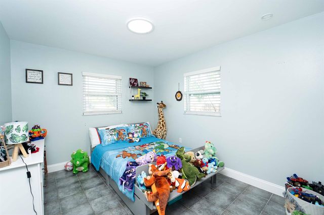 477 SE Asbury Lane, Port St. Lucie, FL 34983