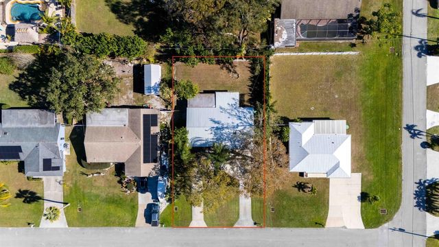 477 SE Asbury Lane, Port St. Lucie, FL 34983