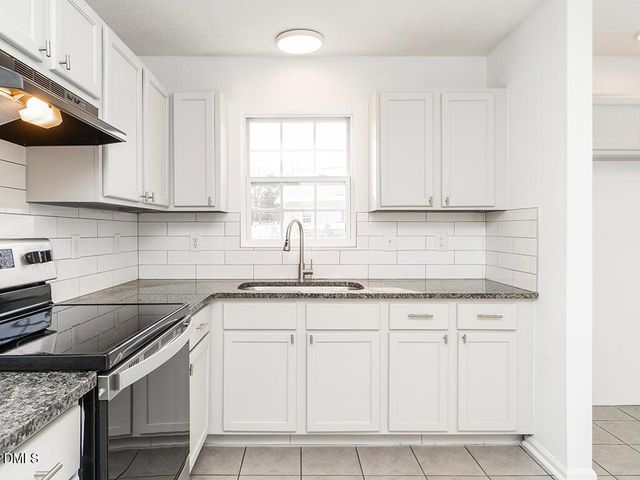 525 Texas Avenue, Burlington, NC 27217