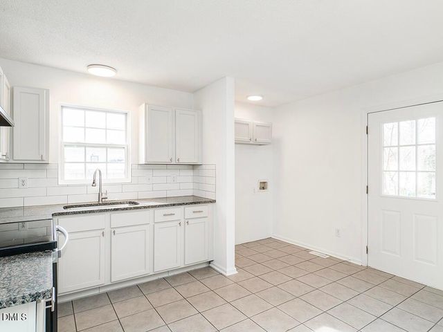 525 Texas Avenue, Burlington, NC 27217