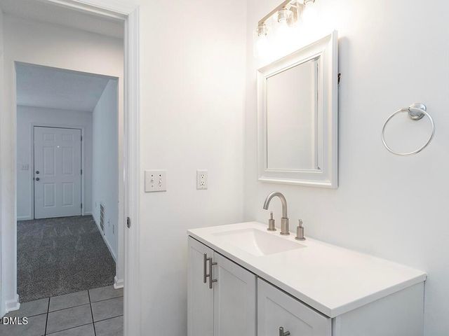 525 Texas Avenue, Burlington, NC 27217