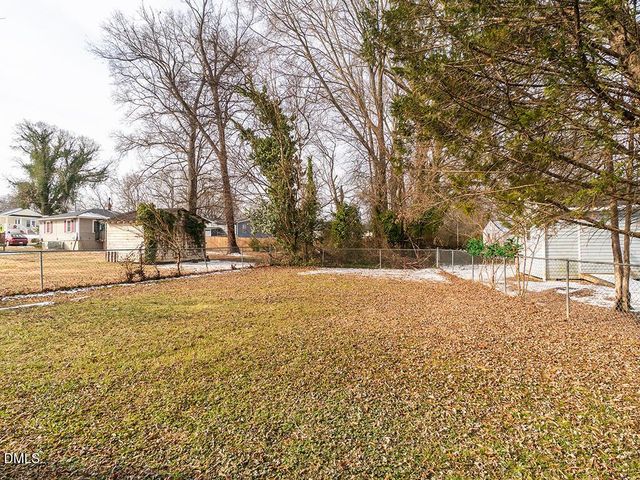 525 Texas Avenue, Burlington, NC 27217