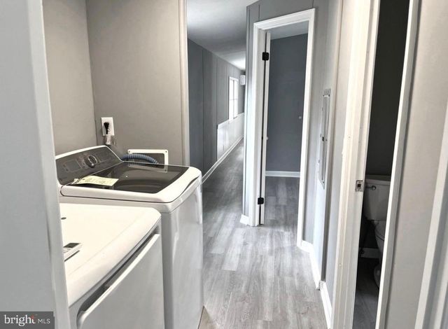 20 MAPLEWOOD DR, Coatesville, PA 19320