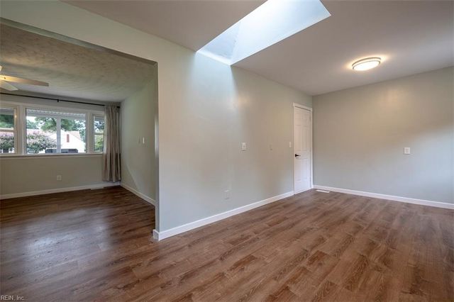 1104 Washington DR, Chesapeake, VA 23322