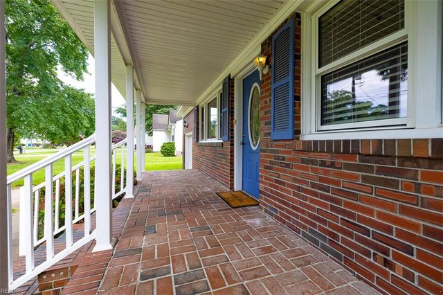 1104 Washington DR, Chesapeake, VA 23322