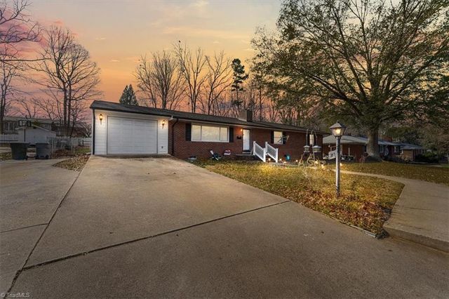 1012 Redding Road, Asheboro, NC 27203