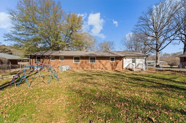 1012 Redding Road, Asheboro, NC 27203