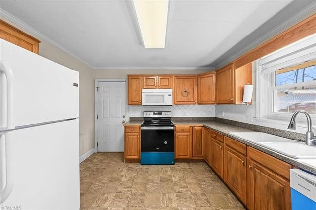 1012 Redding Road, Asheboro, NC 27203