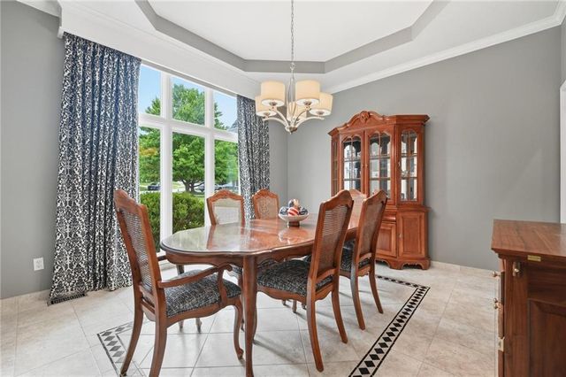 332 NE Warrington Court, Lee's Summit, MO 64064