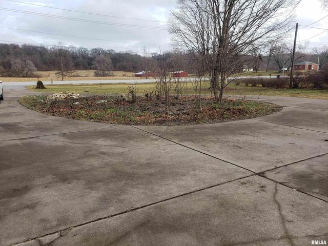 8300 US-150 Highway, Coal Valley, IL 61240