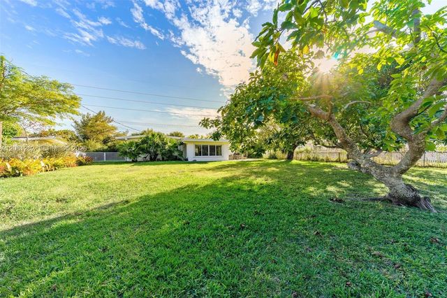8125 SW 136th, Pinecrest, FL 33156