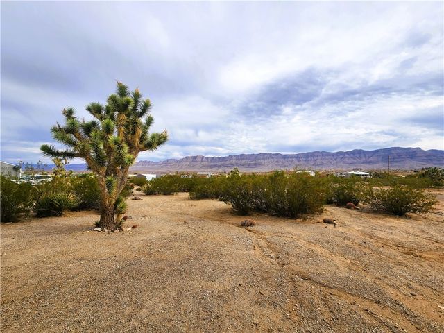295,335,315 E Kolb Drive, Meadview, AZ 86444