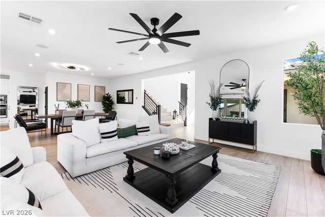 4207 Orchard Run Avenue, Las Vegas, NV 89141