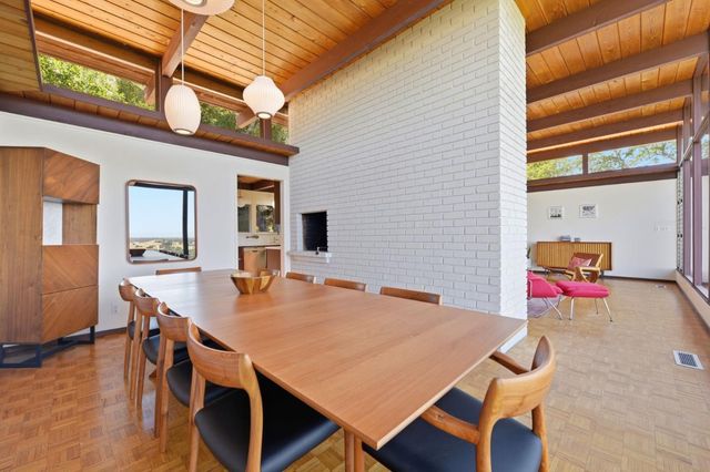 410 Conil Way, Portola Valley, CA 94028