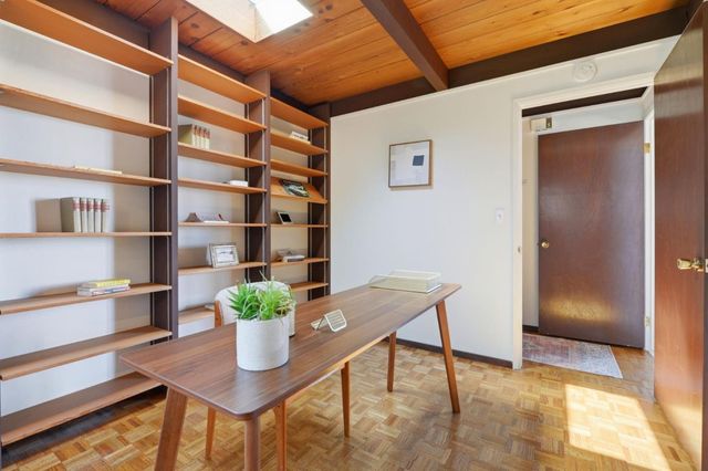410 Conil Way, Portola Valley, CA 94028