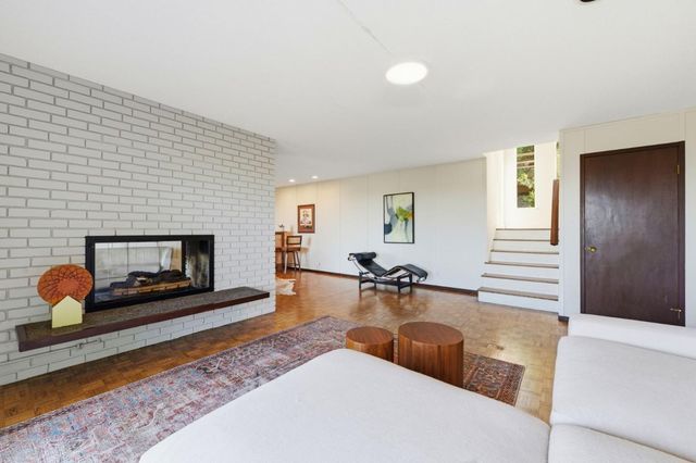 410 Conil Way, Portola Valley, CA 94028