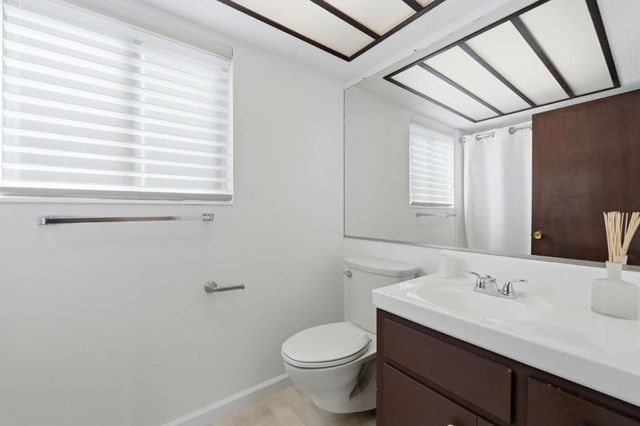 410 Conil Way, Portola Valley, CA 94028