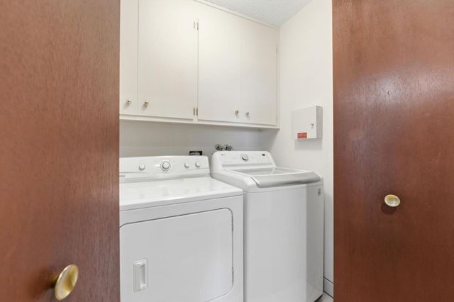 410 Conil Way, Portola Valley, CA 94028