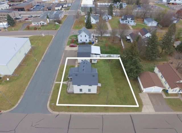 214 S Brad Street, Grantsburg, WI 54840
