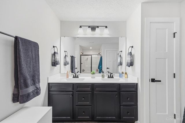 1383 Springfield Drive, Harrison, OH 45030