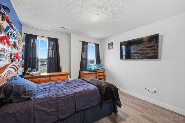 1383 Springfield Drive, Harrison, OH 45030