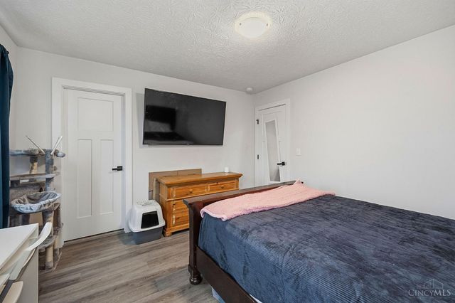 1383 Springfield Drive, Harrison, OH 45030