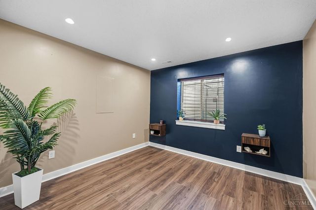 1383 Springfield Drive, Harrison, OH 45030