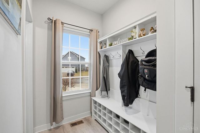 1383 Springfield Drive, Harrison, OH 45030