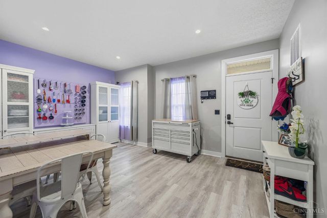 1383 Springfield Drive, Harrison, OH 45030