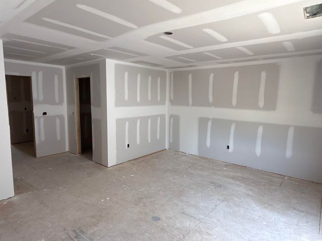 1045 Jase Dr., Longs, SC 29568