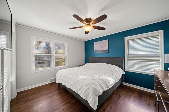 218 W 97TH Street, Kansas City, MO 64114